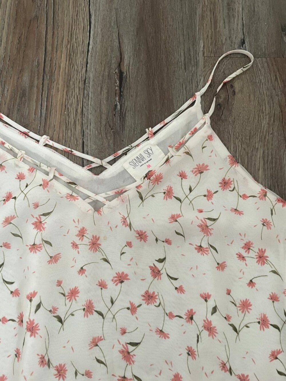 Camisole - Picture 2 of 4